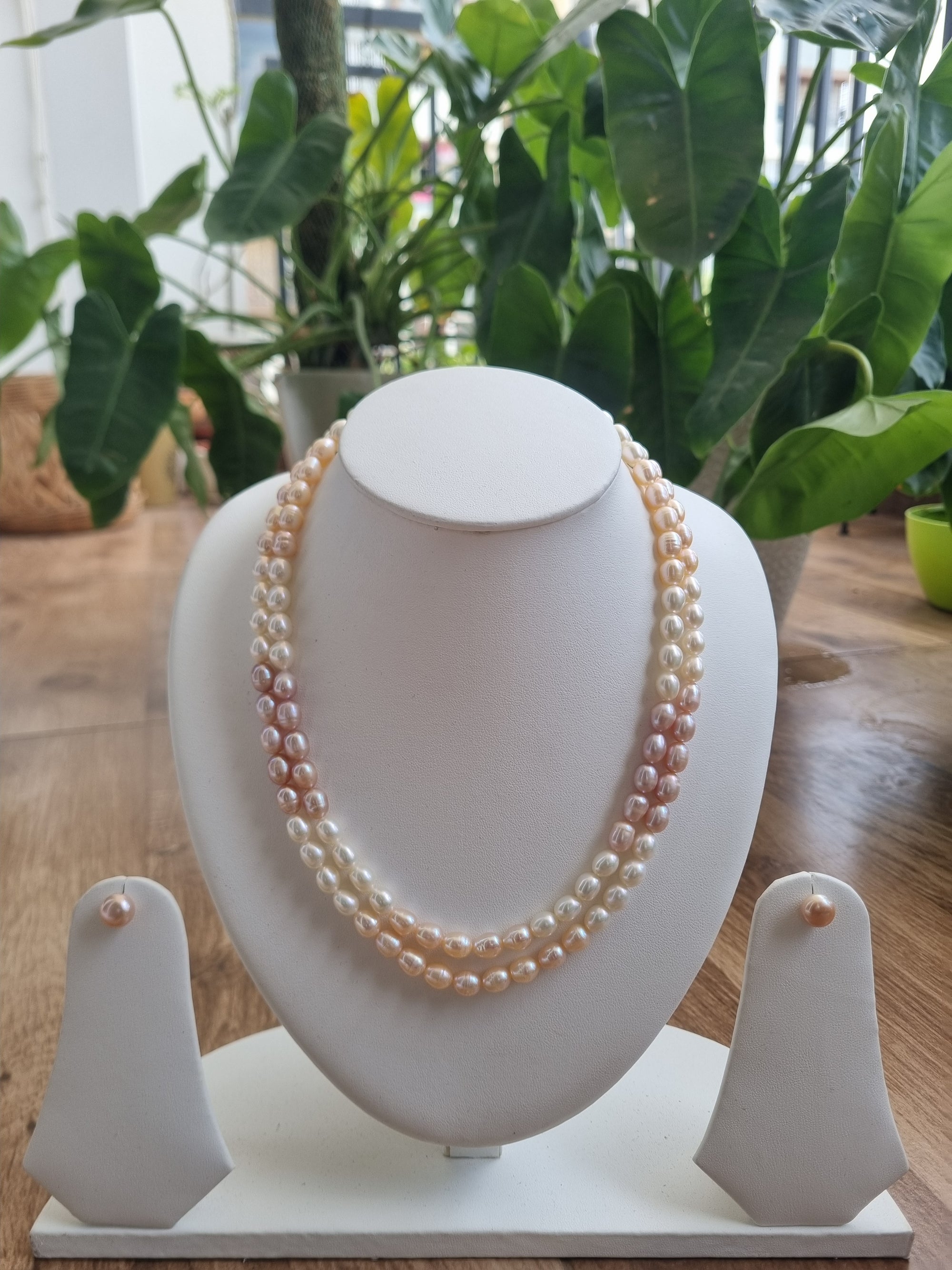 2 Layer rainbow peach, ivory, and onion pink oval PEARL Necklace with Tops